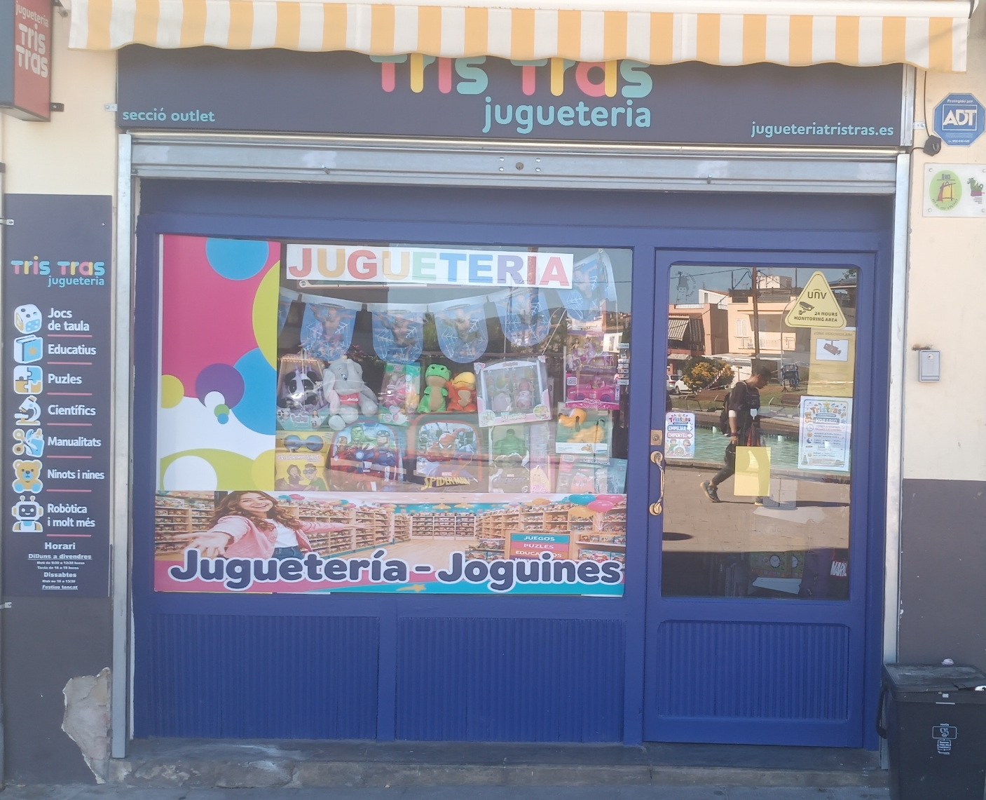 Imatge tenda roba1